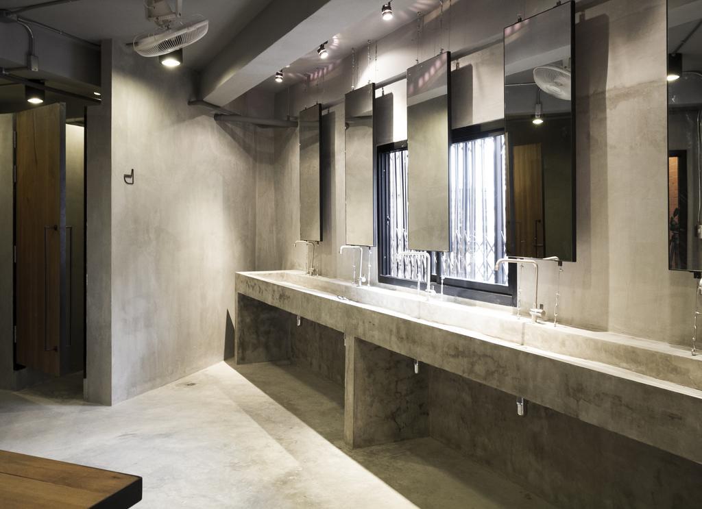 Standard Double Room with Shared Bathroom - No Window,195043855:JPEG