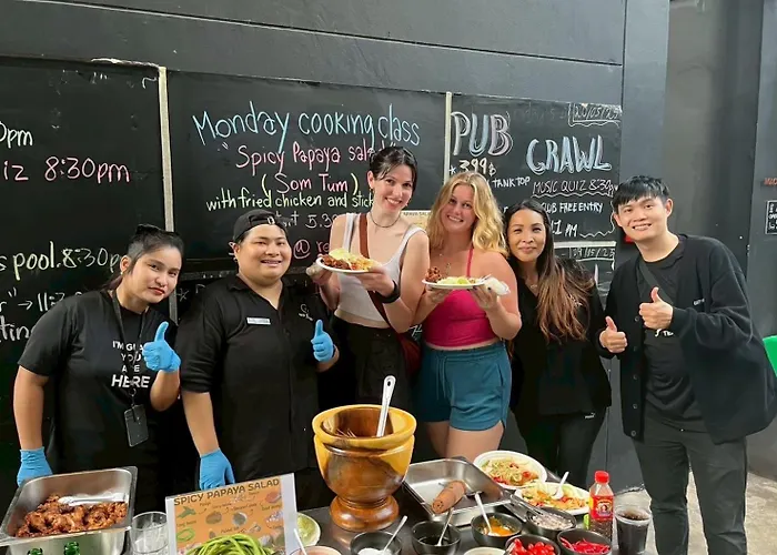 Bed Station Hostel Khaosan