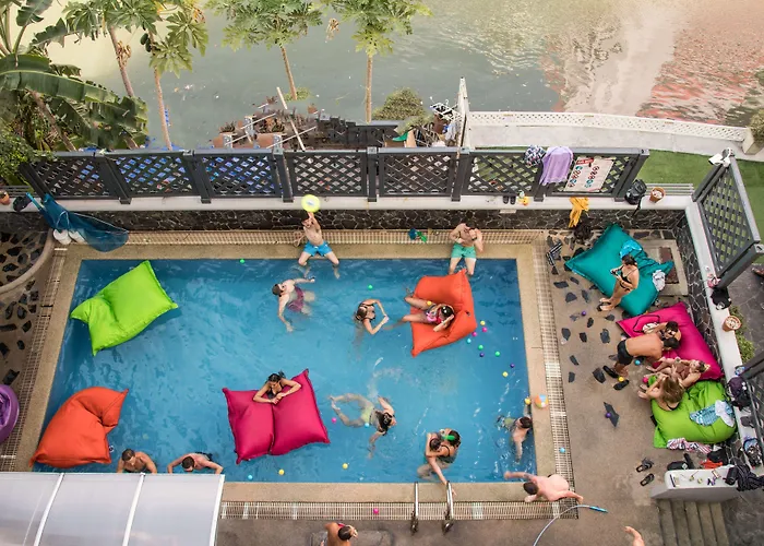 Mad Monkey Bangkok (Adults Only)Hostel